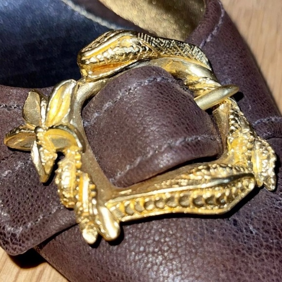 Vintage Prada Kitten Heels | Brown Leather Pointed Toe with Gold Snake Buckle - Picture 6 of 10